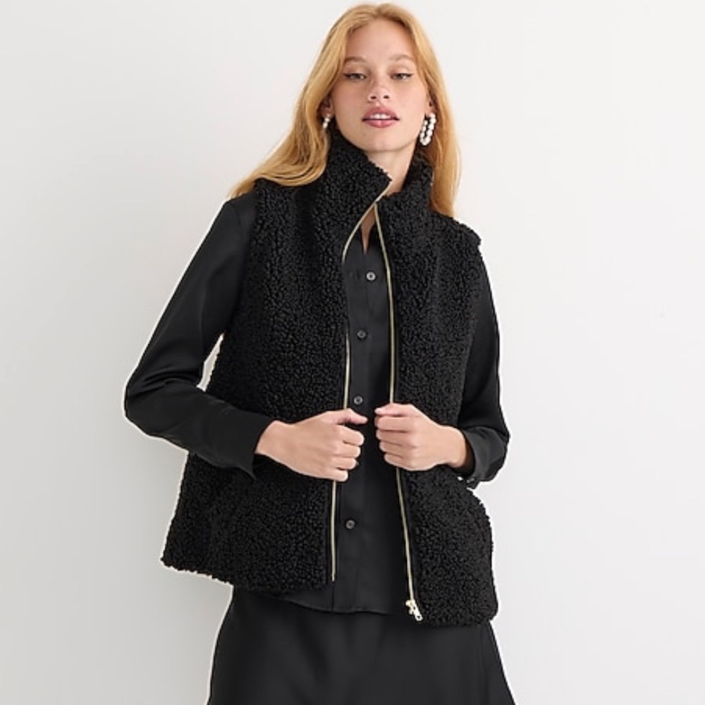 Sherpa Vest - J. Crew - Size M - Black